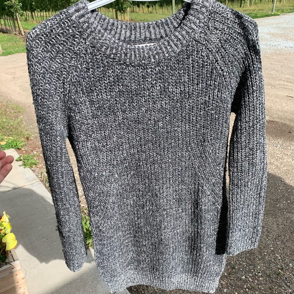 •Donated to Fire Evacuees• StreetWear Society Knitwear size Small - Picture 13 of 16
